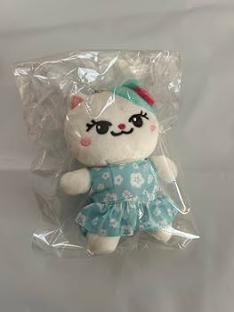 Amazon.co.jp: NiziU マユカ ルキャ バックチャーム ぬいぐるみ
